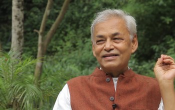 कांग्रेस नेता  प्रदीप गिरीको भारतमा उपचार हुँदै